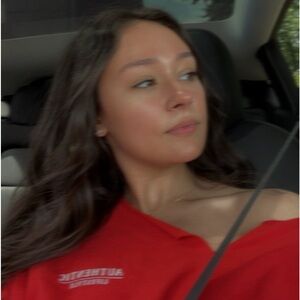 Meet your Posher, Alaina